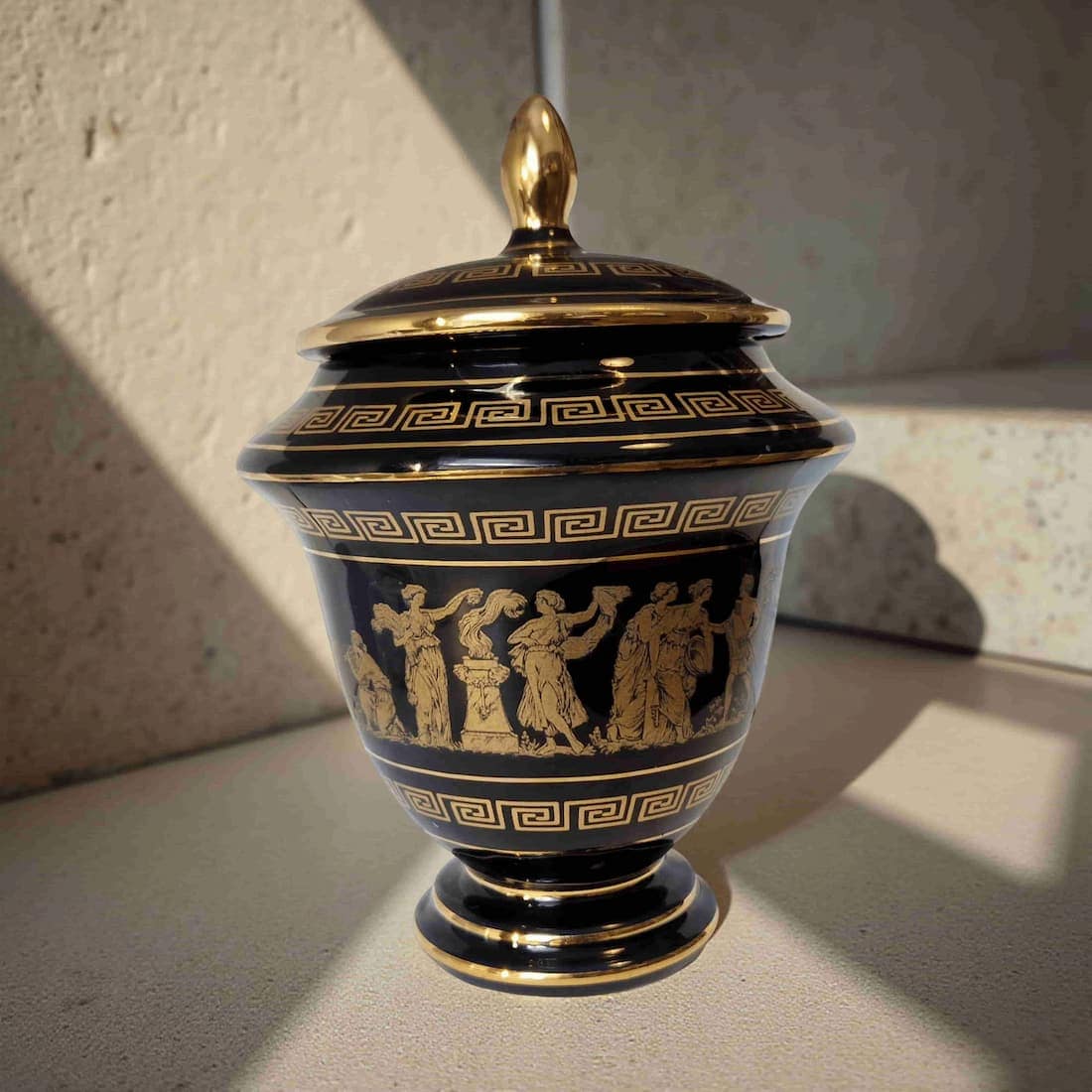 Repurposed Greek Urn Candle – 3-Wick Unscented | Black & Gold-0