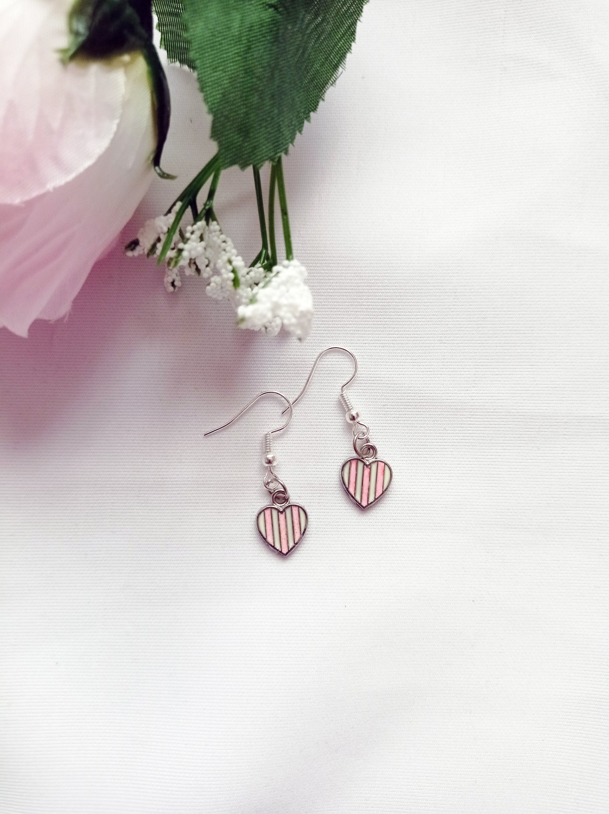 Candy Striped Hearts Earrings, Playing Cards inspired Queen of Hearts | by lovedbynlanla-4